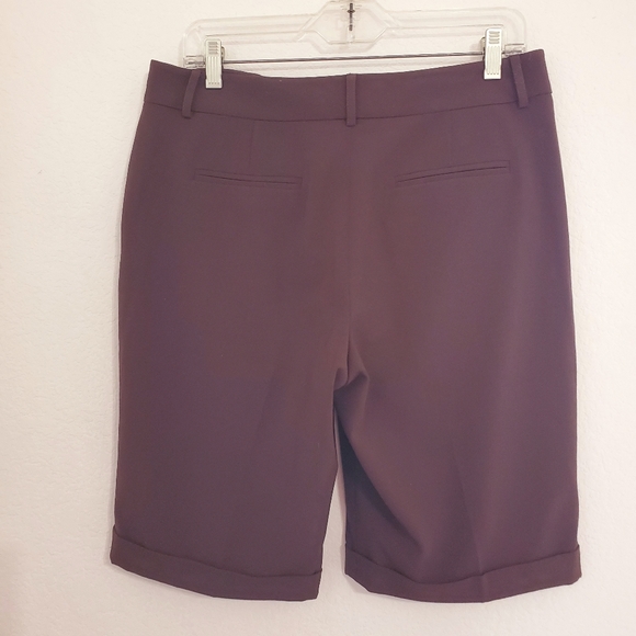 KENNETH COLE REACTION brown cuffed dressy Shorts Sz. 8 - Picture 7 of 9
